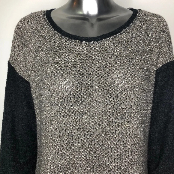 🛍️3/$40 Zara  Black Grey Metallic Mixed Long Sleeve Sweater Size Small - Picture 3 of 5